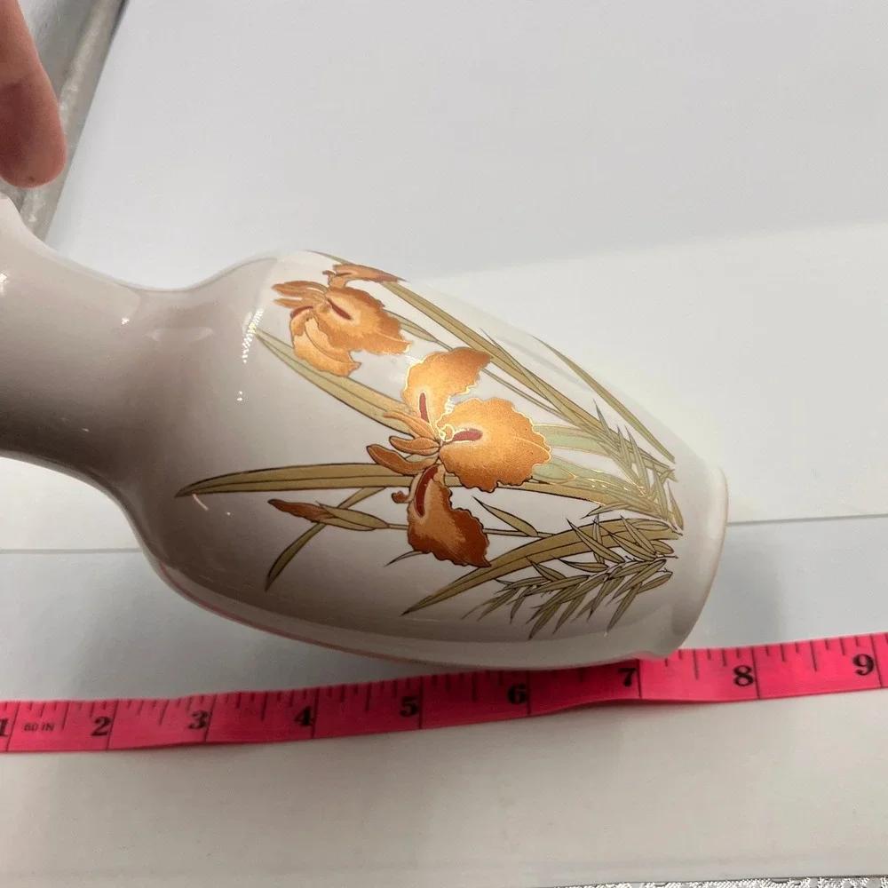 Fine China Japan Vintage Porcelain Bud Vase Floral Iris Gold Trim 6.5‎ Inch